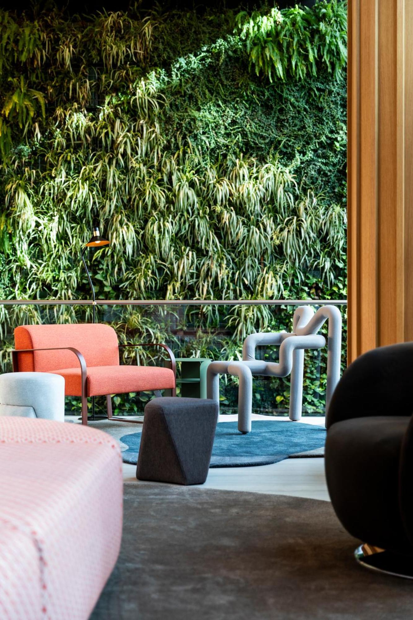 Labtwentytwo Barcelona, A Tribute Portfolio Hotel By Marriott Bagian luar foto
