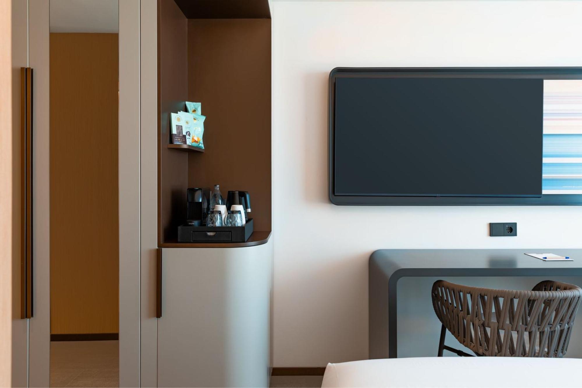 Labtwentytwo Barcelona, A Tribute Portfolio Hotel By Marriott Bagian luar foto
