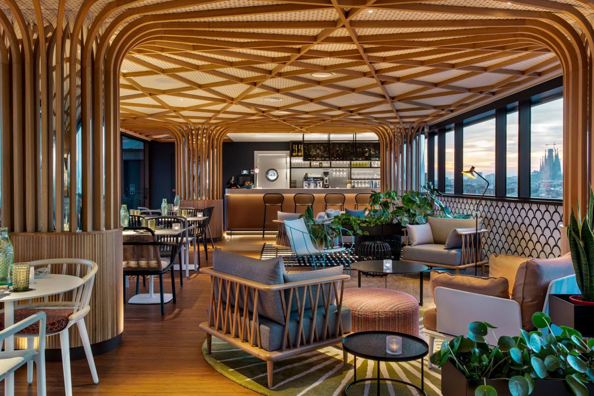 Labtwentytwo Barcelona, A Tribute Portfolio Hotel By Marriott Bagian luar foto