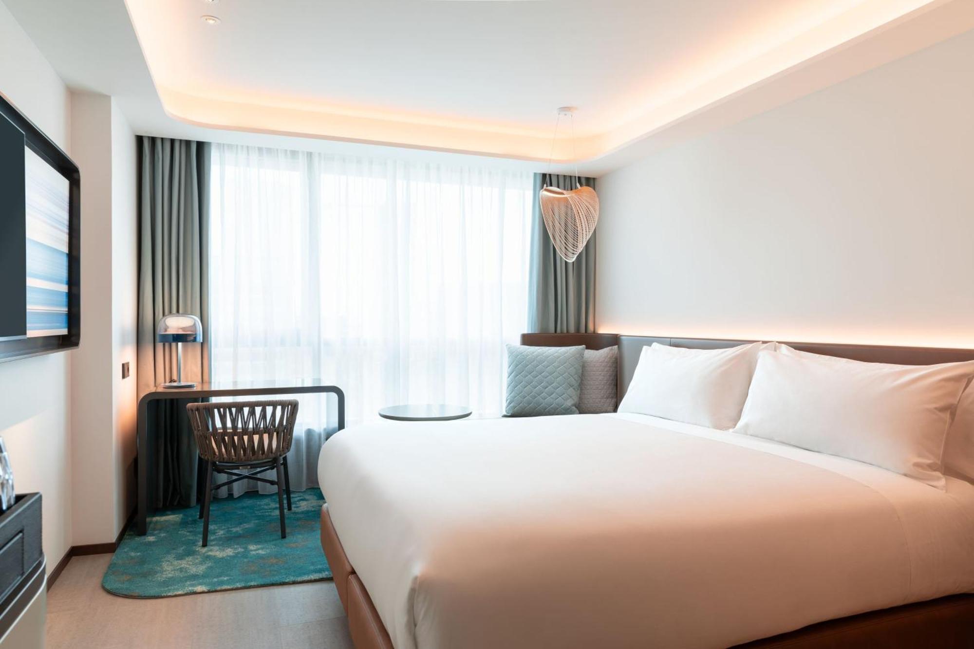 Labtwentytwo Barcelona, A Tribute Portfolio Hotel By Marriott Bagian luar foto