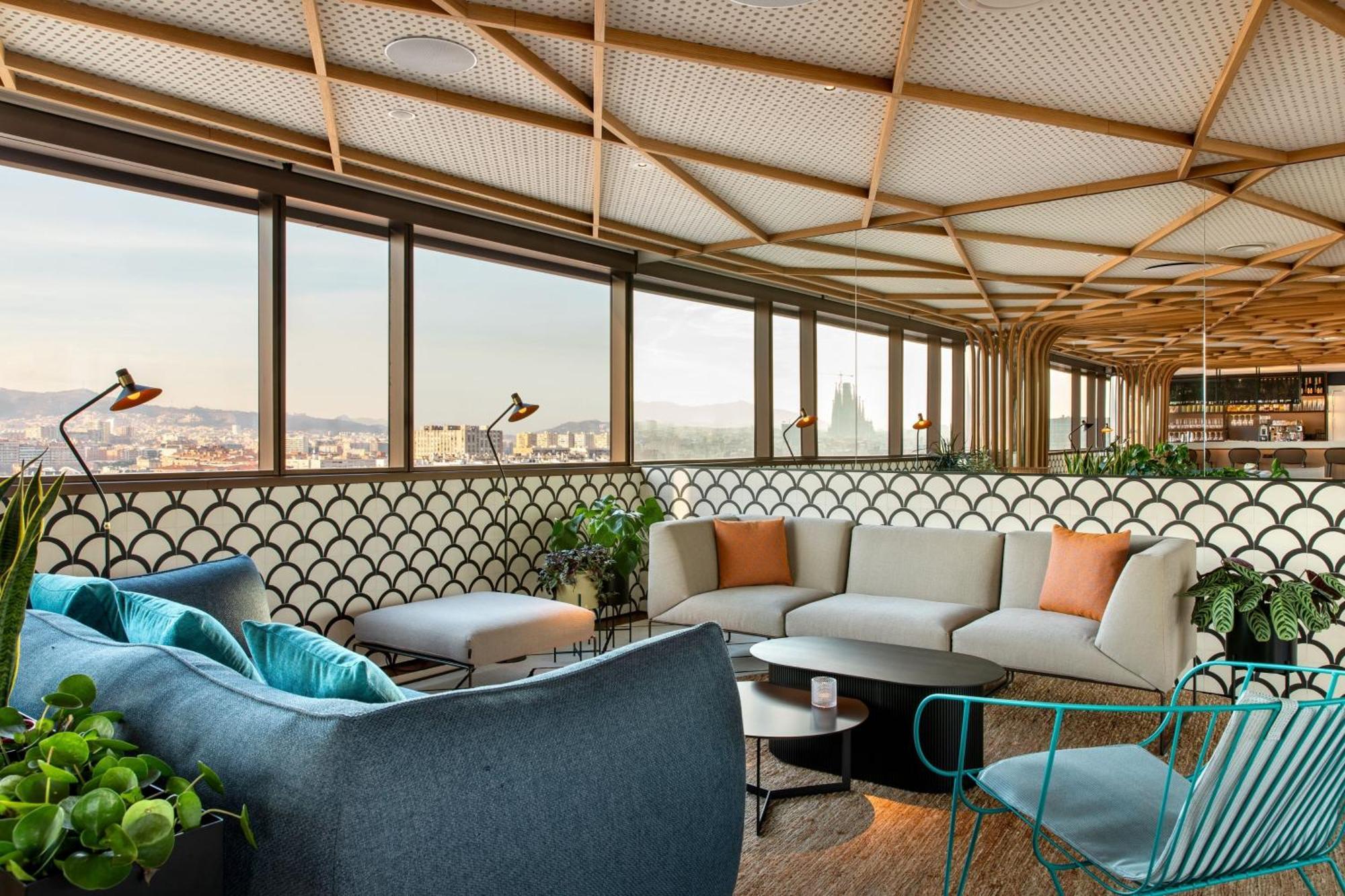 Labtwentytwo Barcelona, A Tribute Portfolio Hotel By Marriott Bagian luar foto
