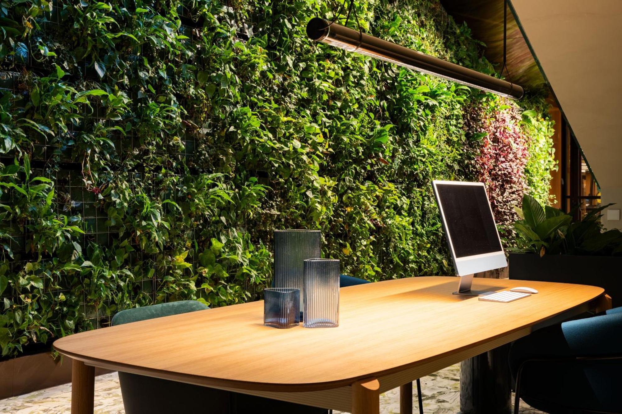 Labtwentytwo Barcelona, A Tribute Portfolio Hotel By Marriott Bagian luar foto